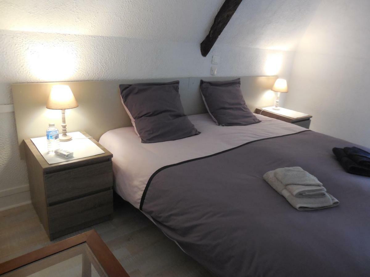 Le Clos Des Archers Laveyssiere Exterior foto